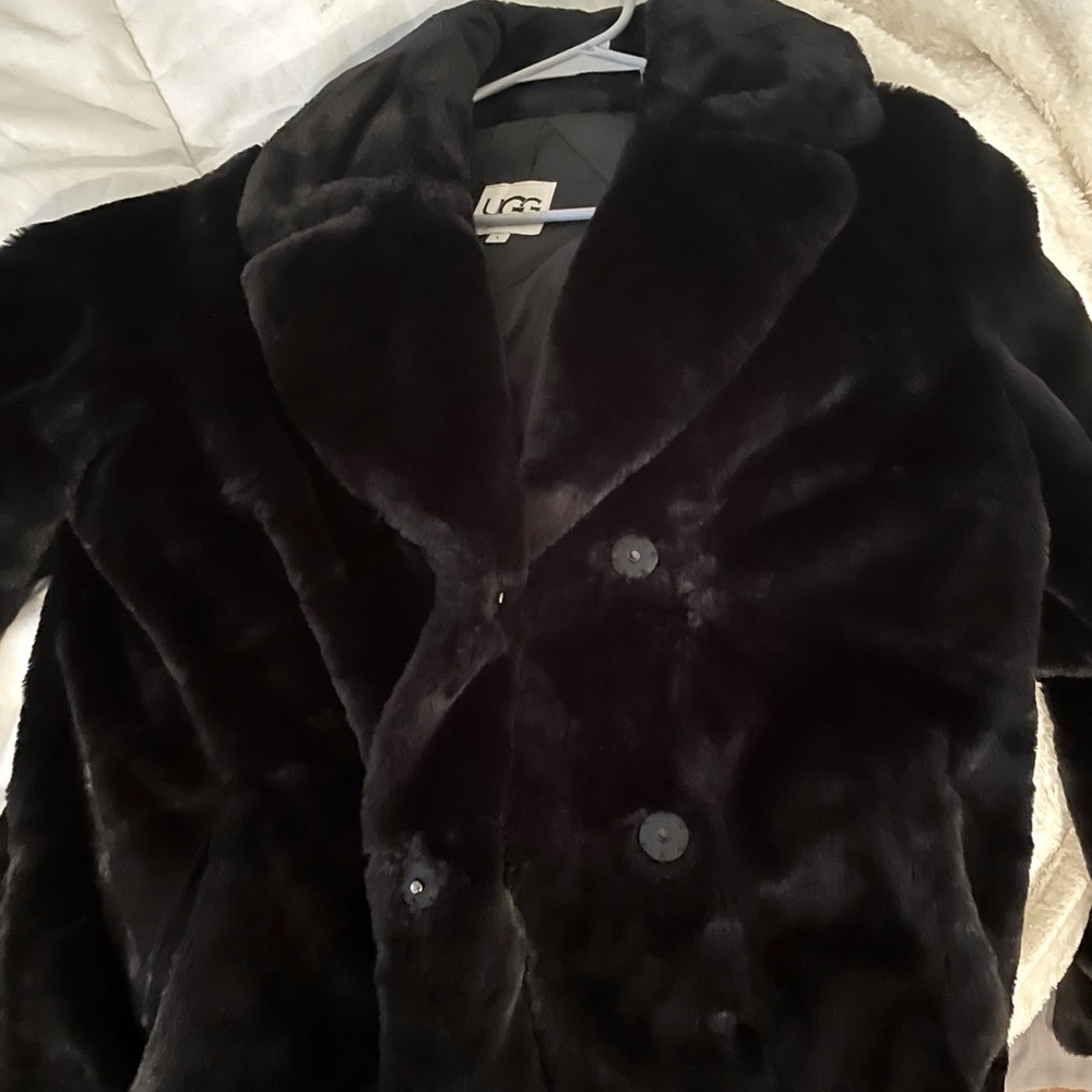 Ugg fluffy coat